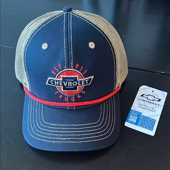 Chevrolet Hat - Picture 1 of 6